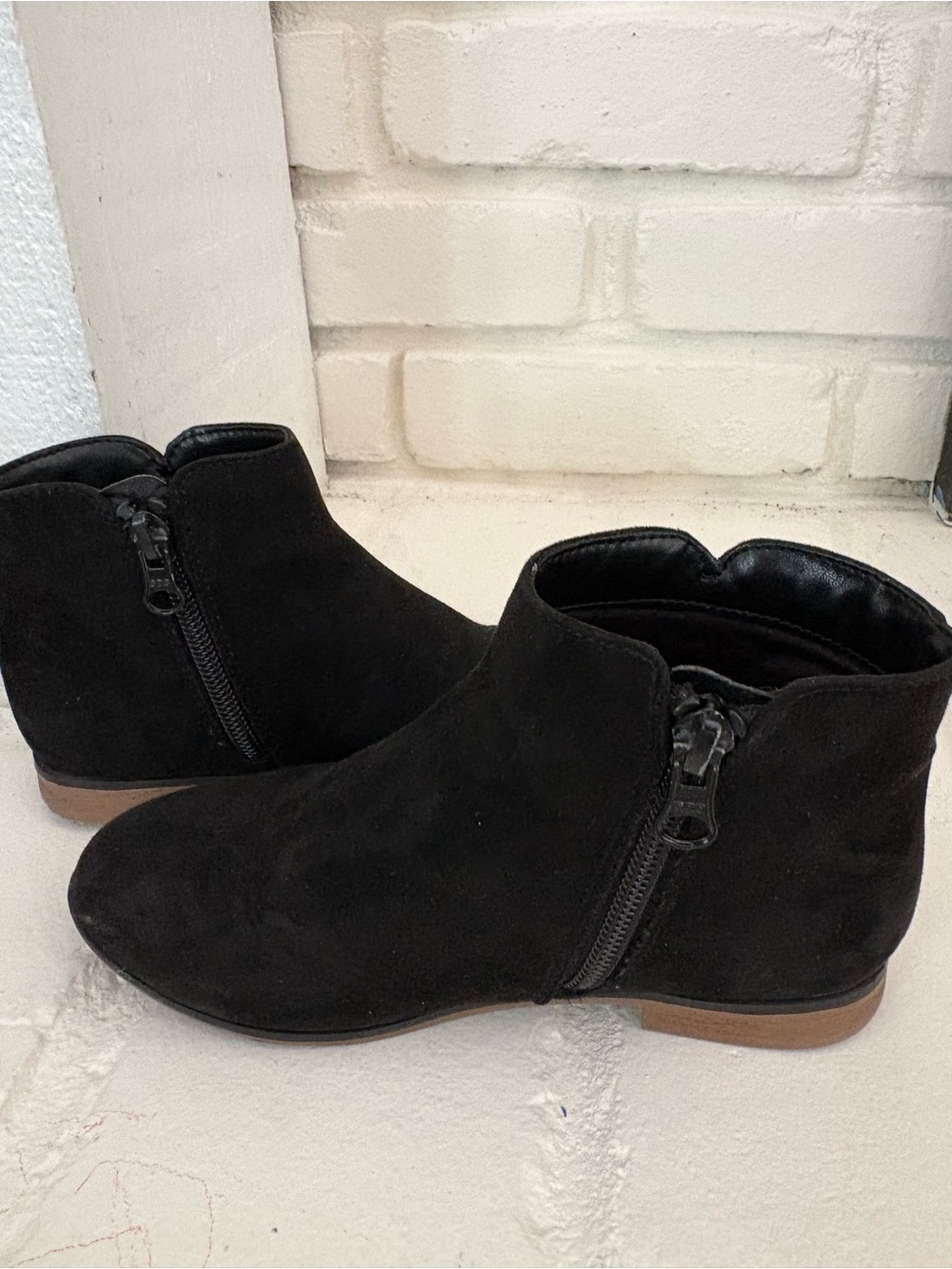 Cat & Jack Black Suede-Look Kids Ankle Boots